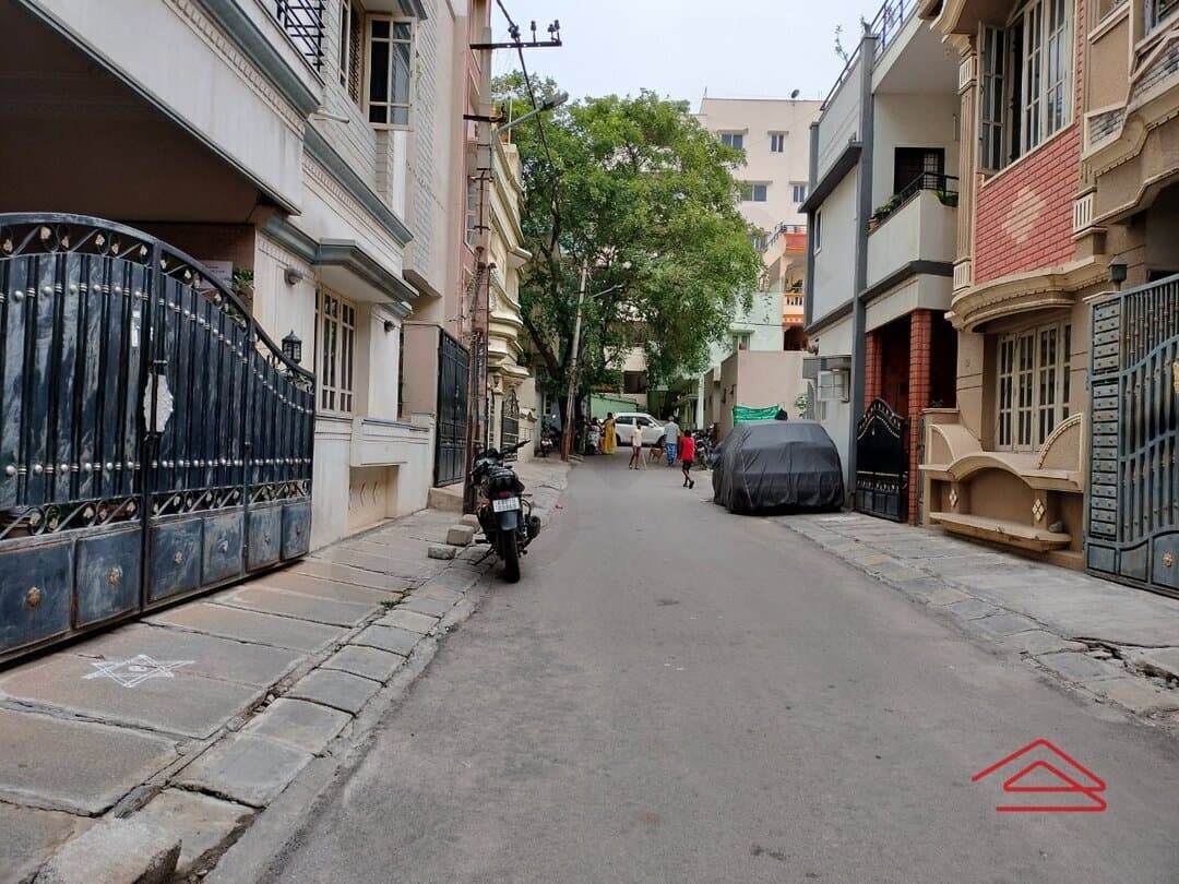 Unit: Approach Road