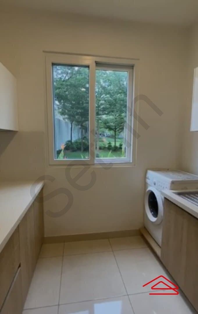 Kitchen 1