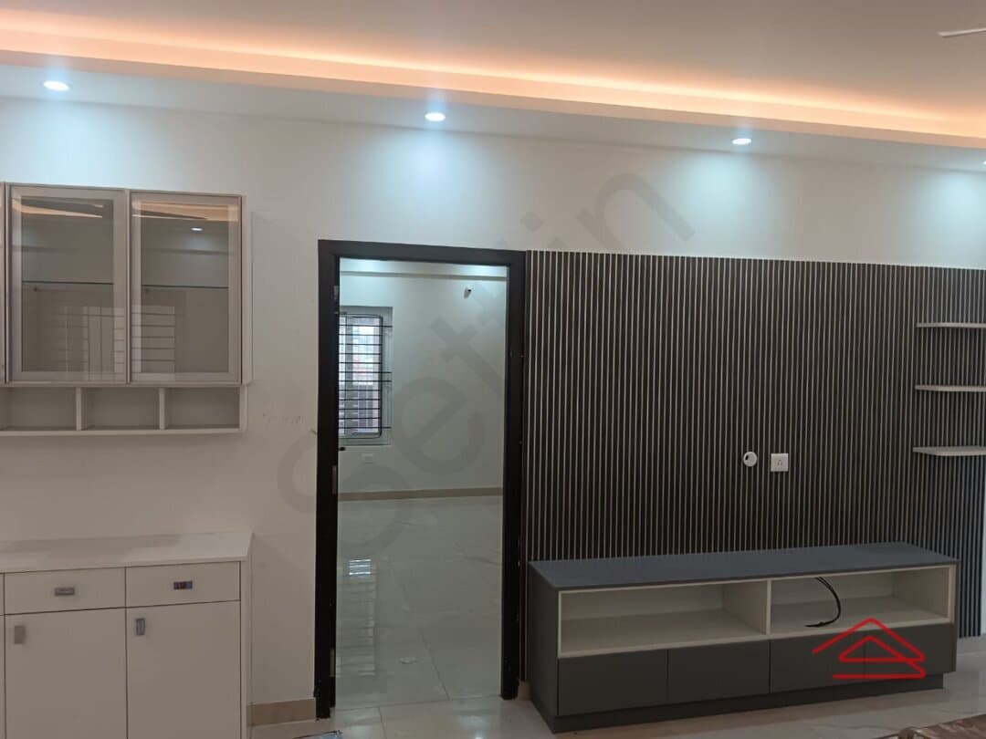 Hall 1