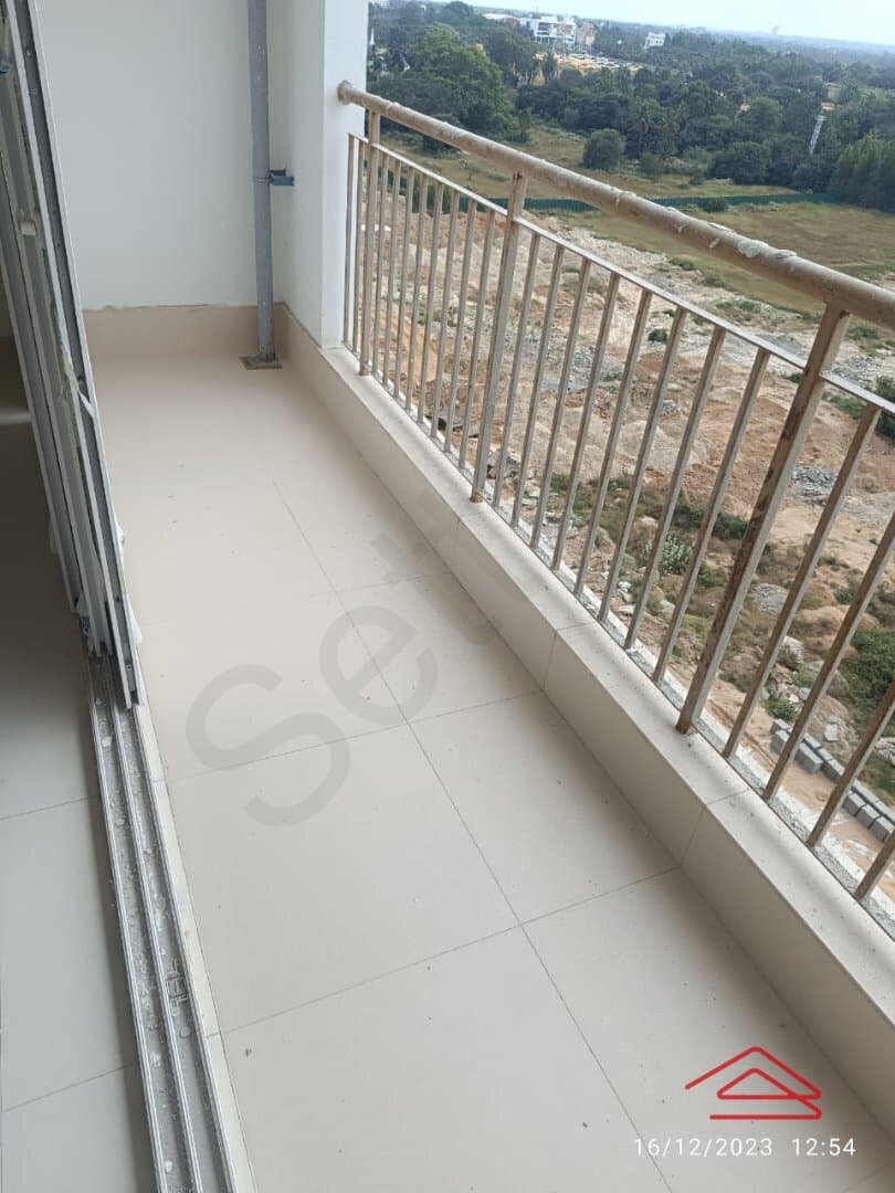 Balcony 1