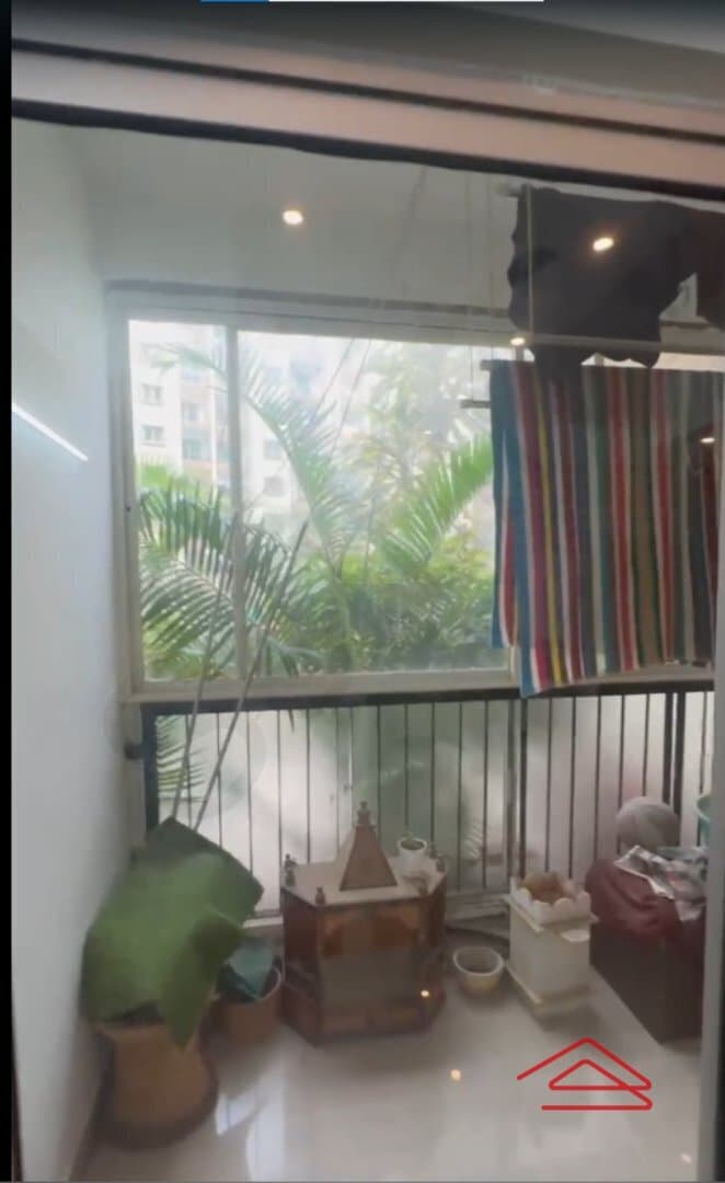 Balcony 2