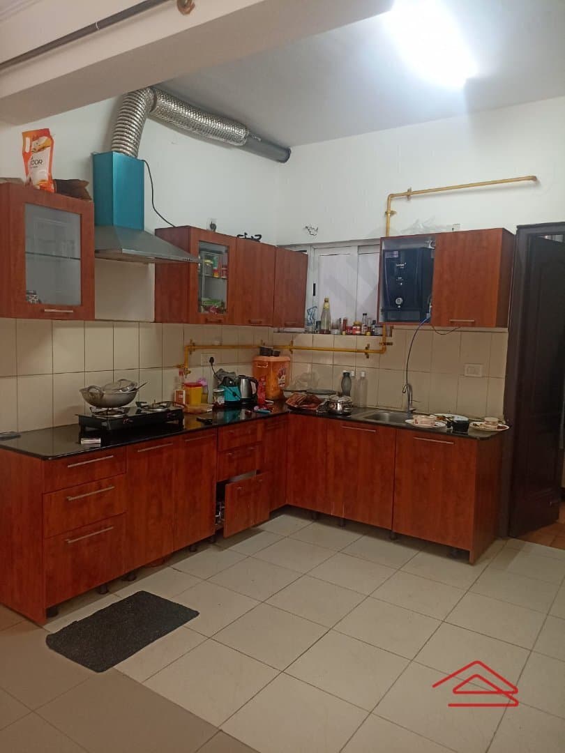 Kitchen 1