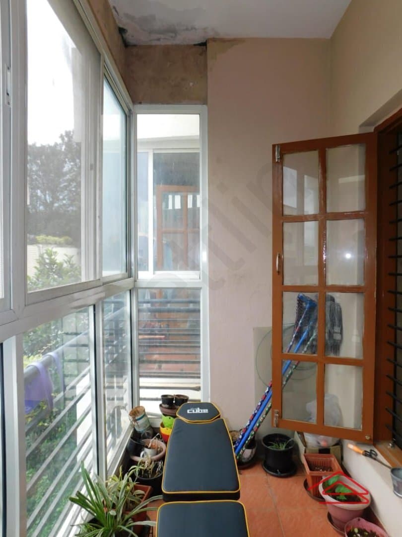 Balcony 3