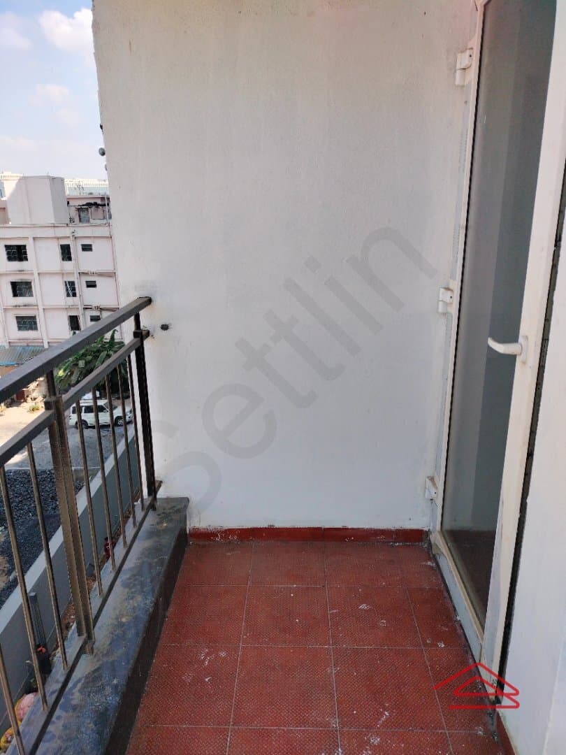 Balcony 2