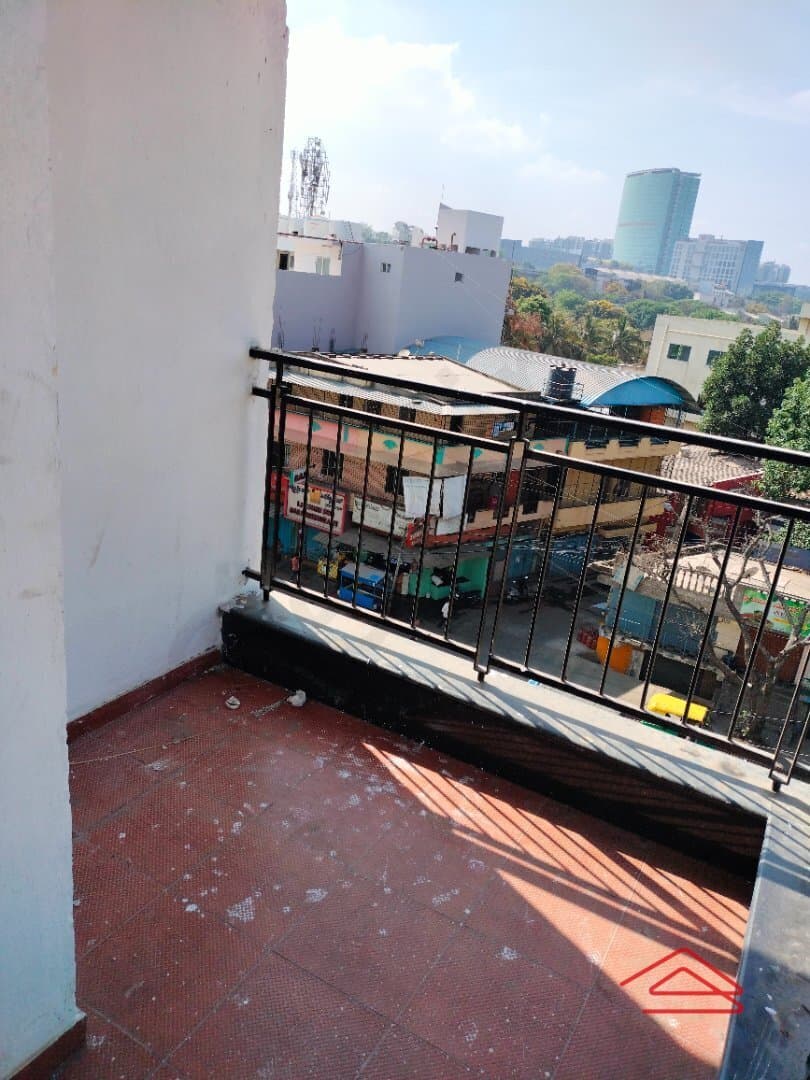 Balcony 2