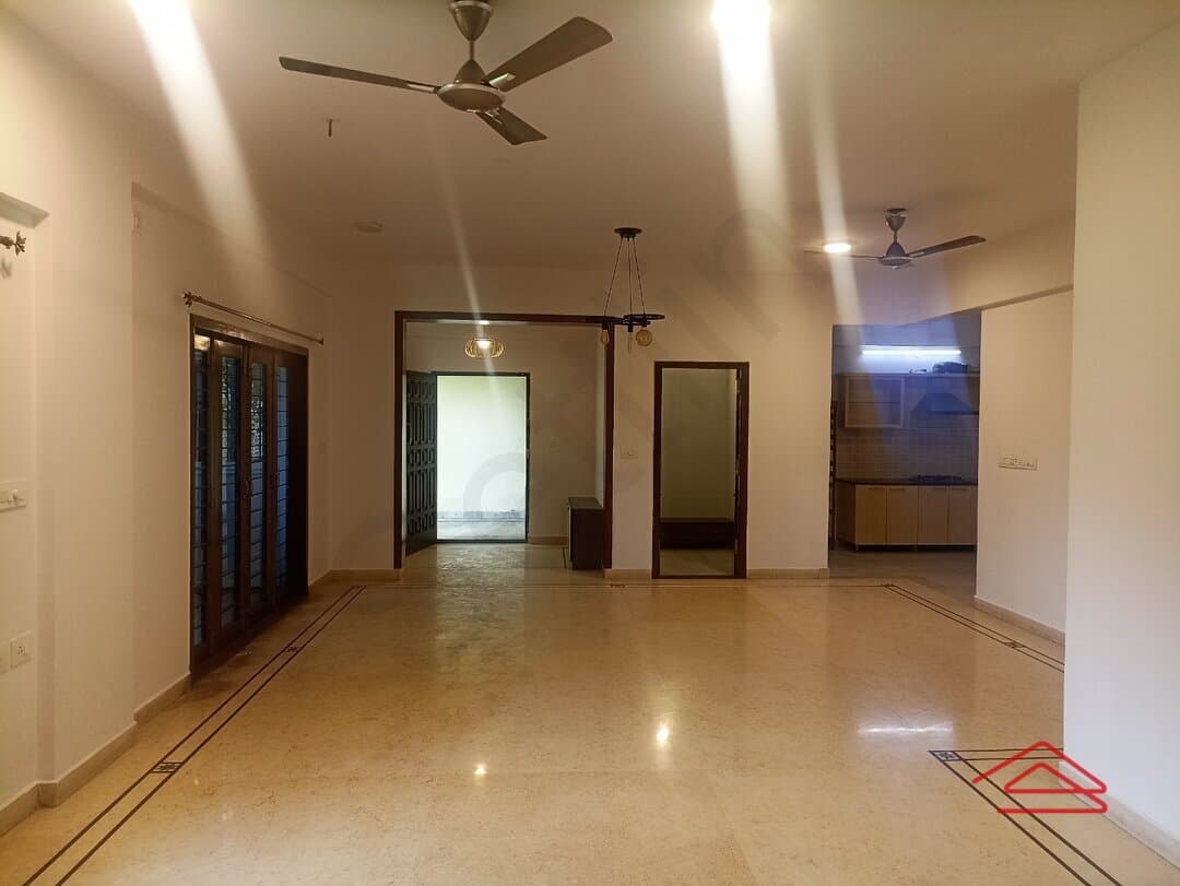 Hall 1