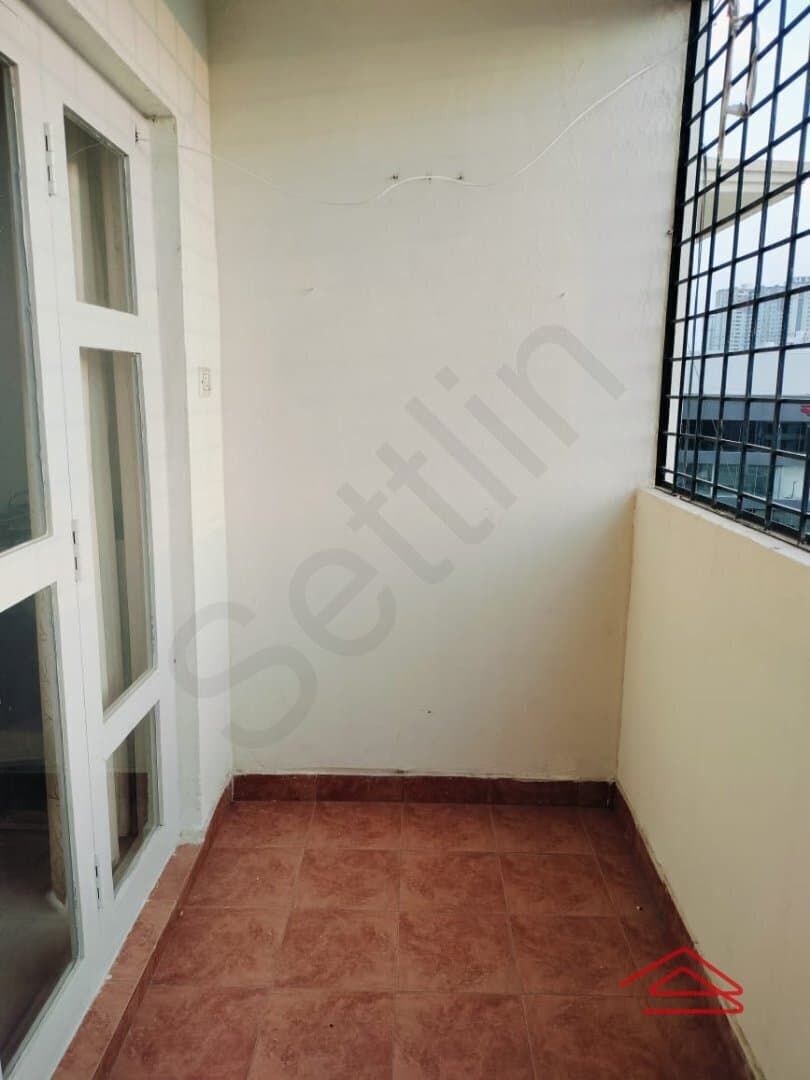 Balcony 1