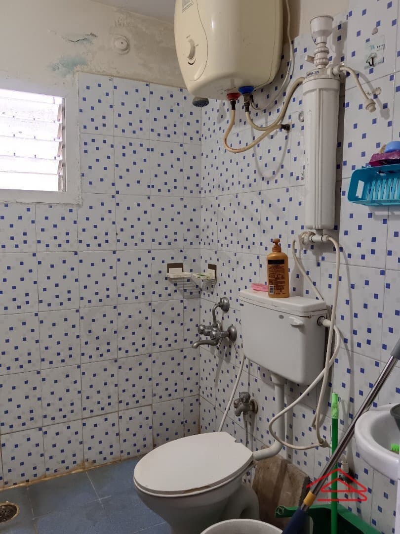 Bathroom 2