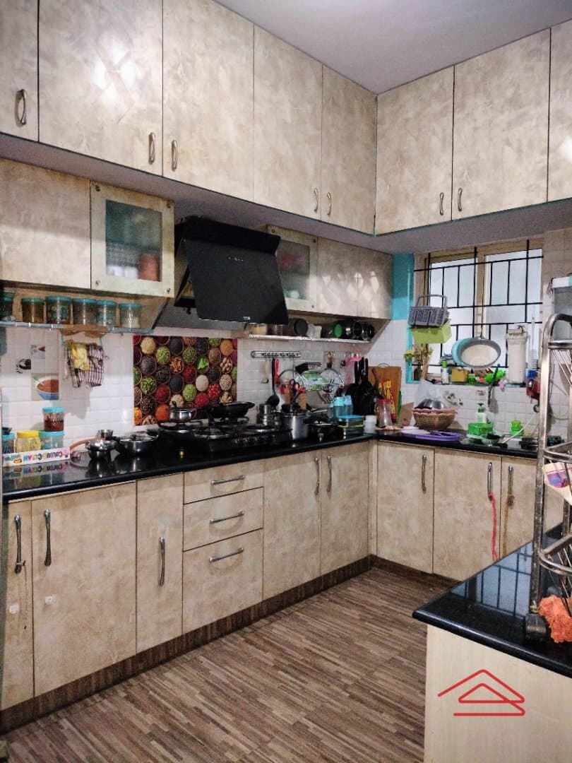 Kitchen 1