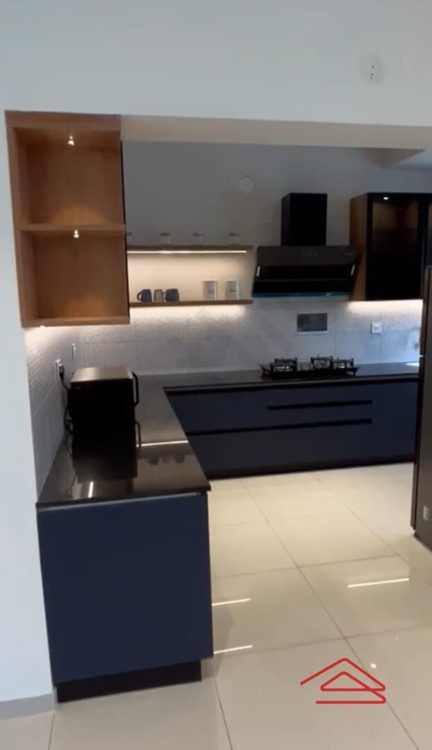 Kitchen 1