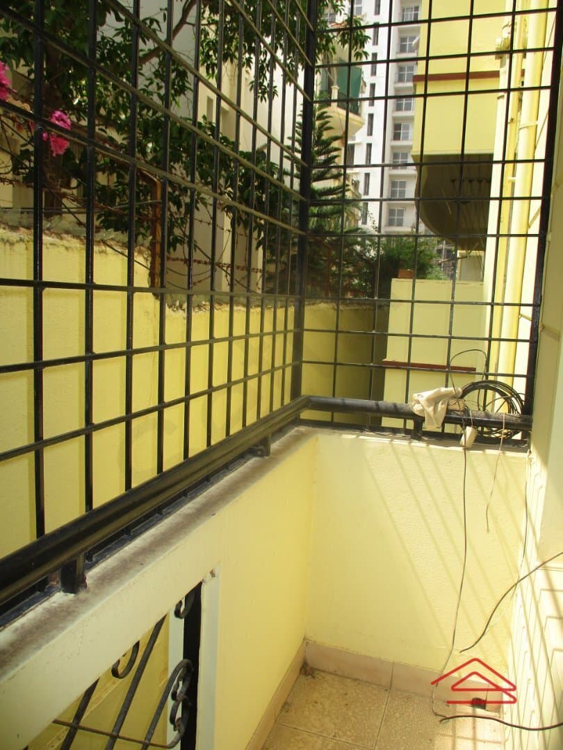 Balcony 2