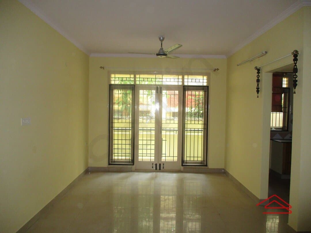 Hall 1