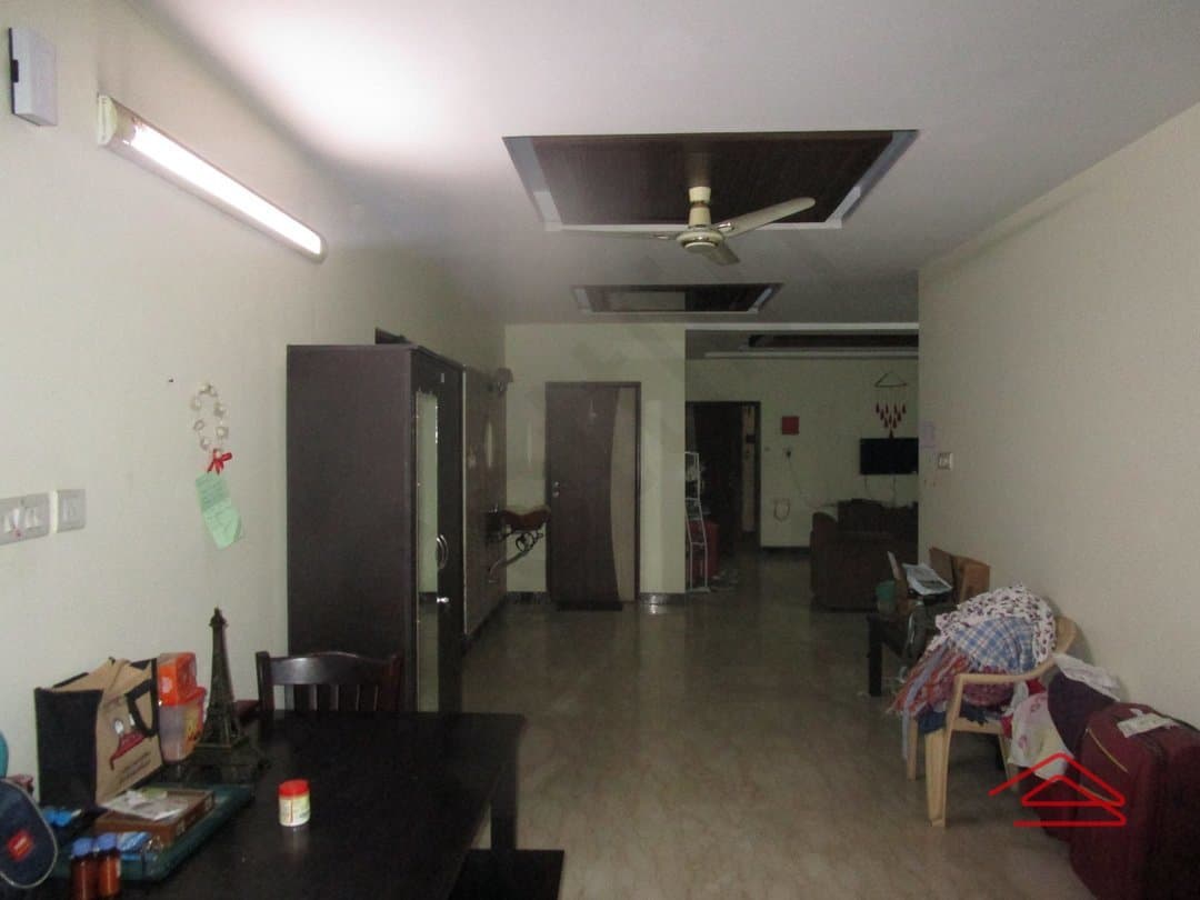 Hall 1