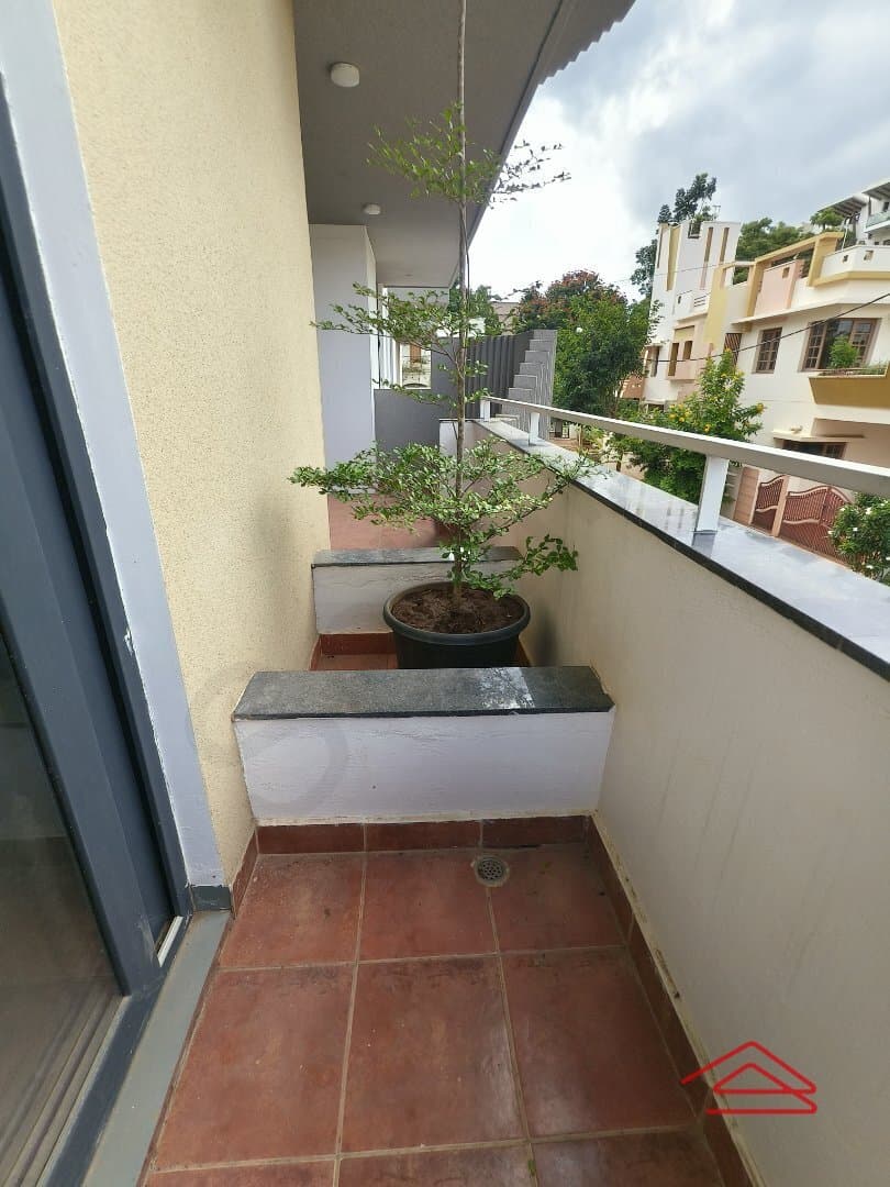 Balcony 2