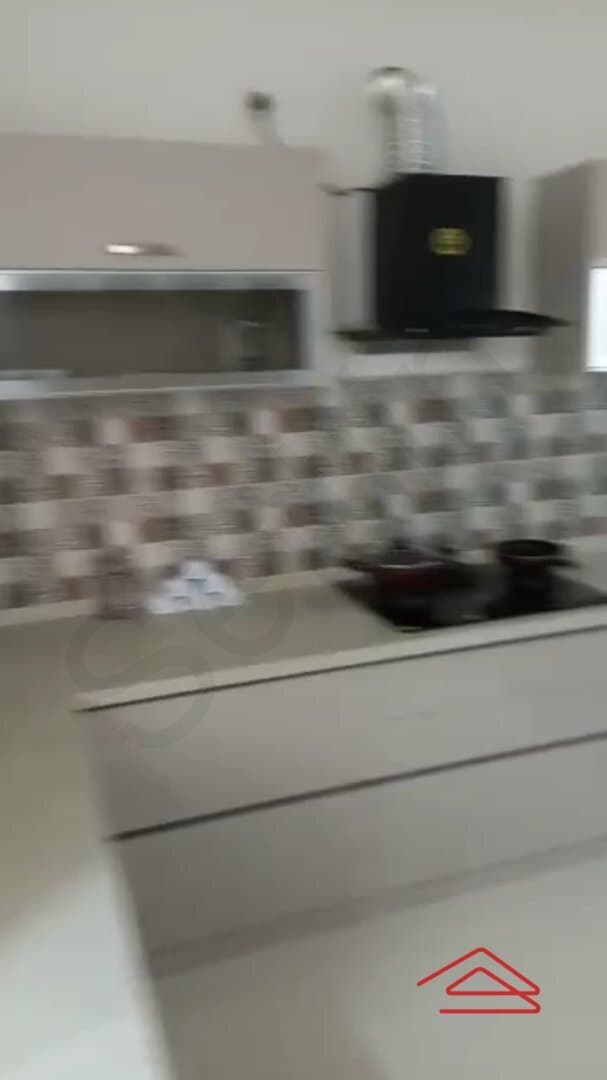 Kitchen 1