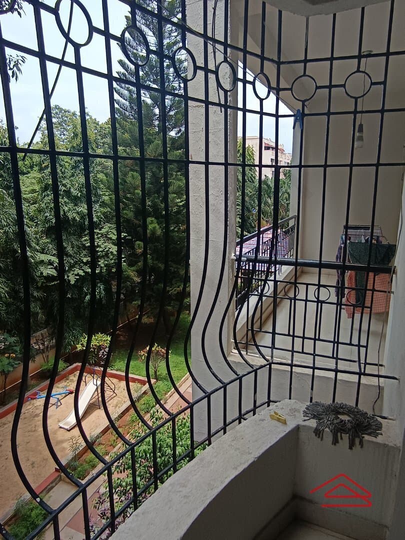 Balcony 2