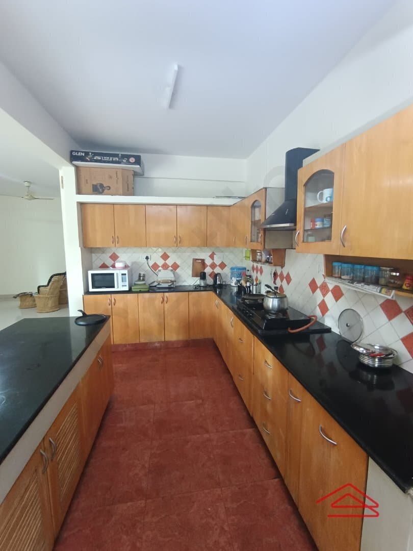 Kitchen 1