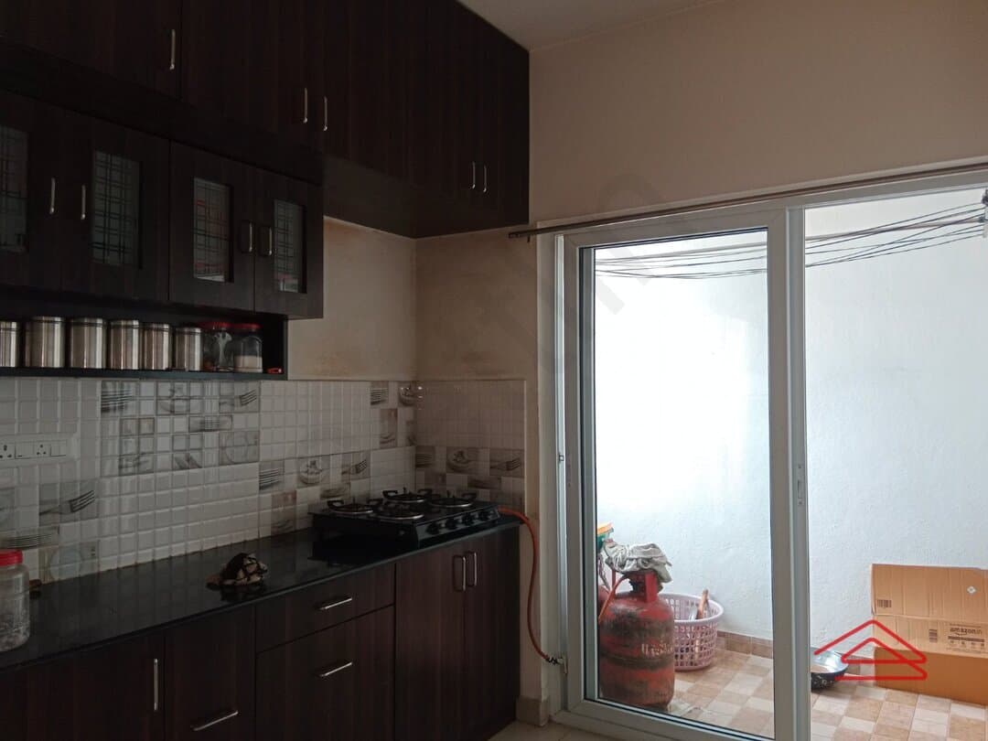 Kitchen 1