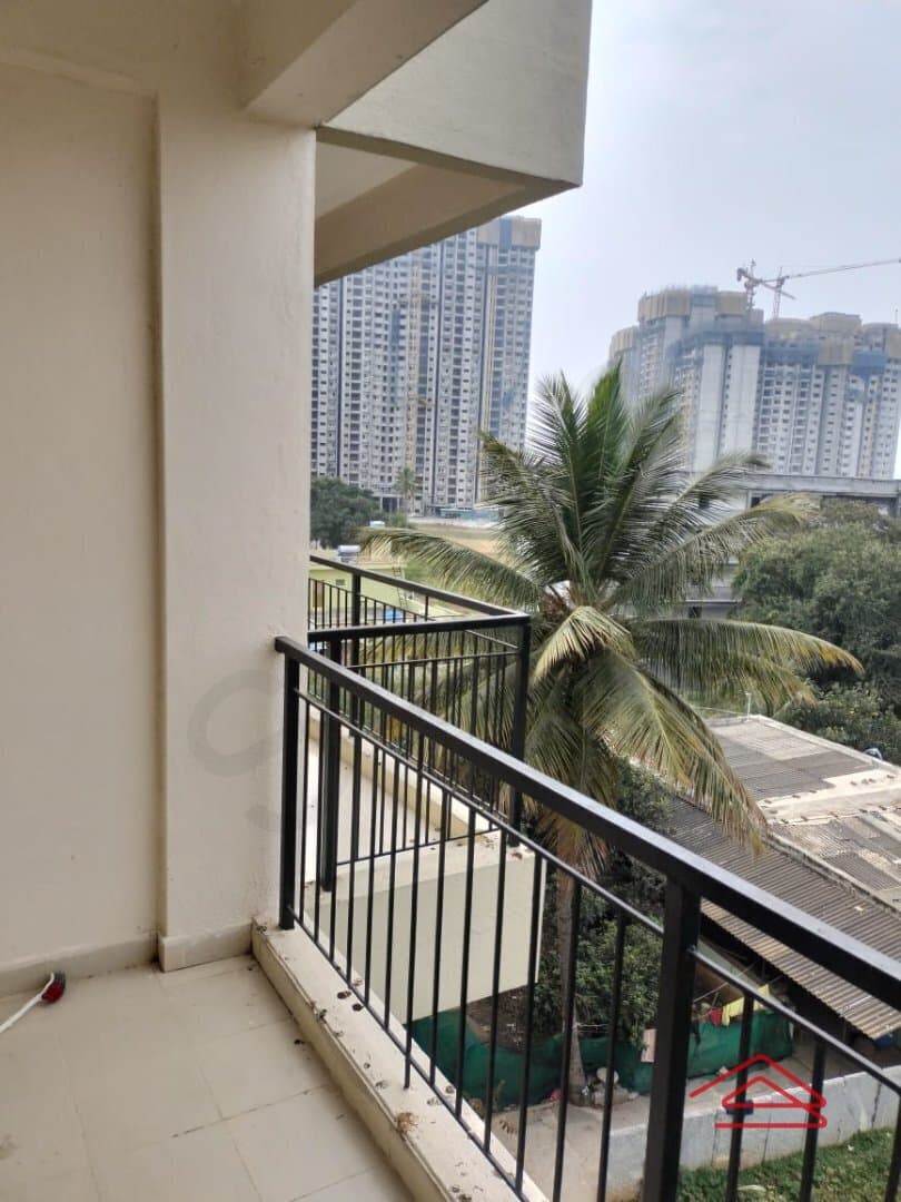 Balcony 2