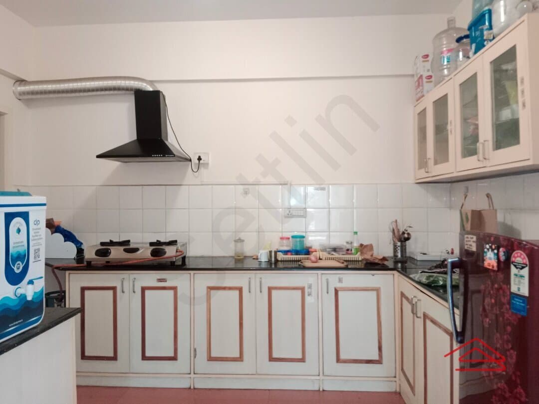 Kitchen 1