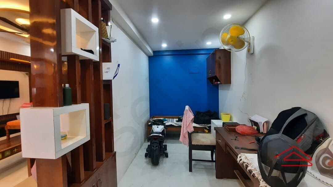 Hall 1