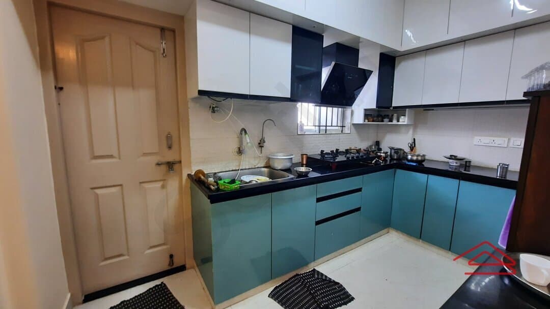 Kitchen 1
