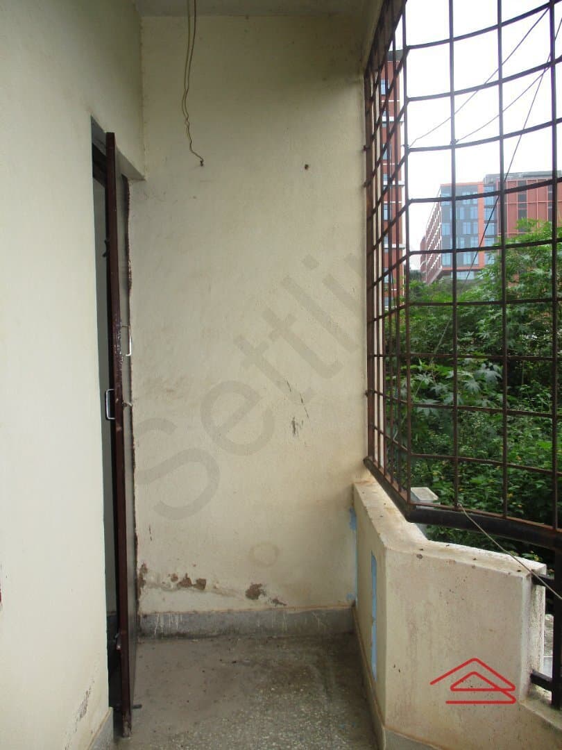 Balcony 2