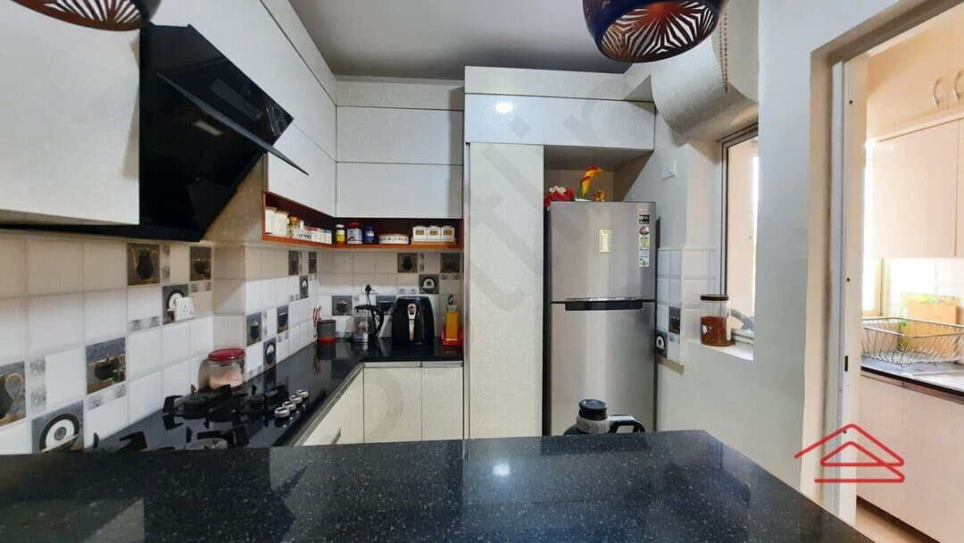 Kitchen 1