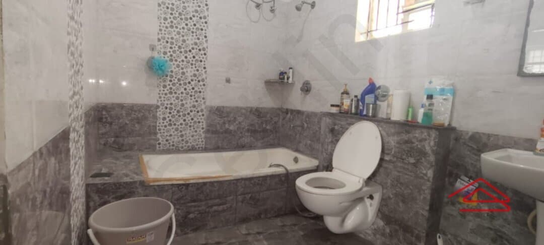 Bathroom 4