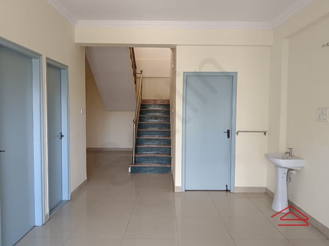 Hall 1