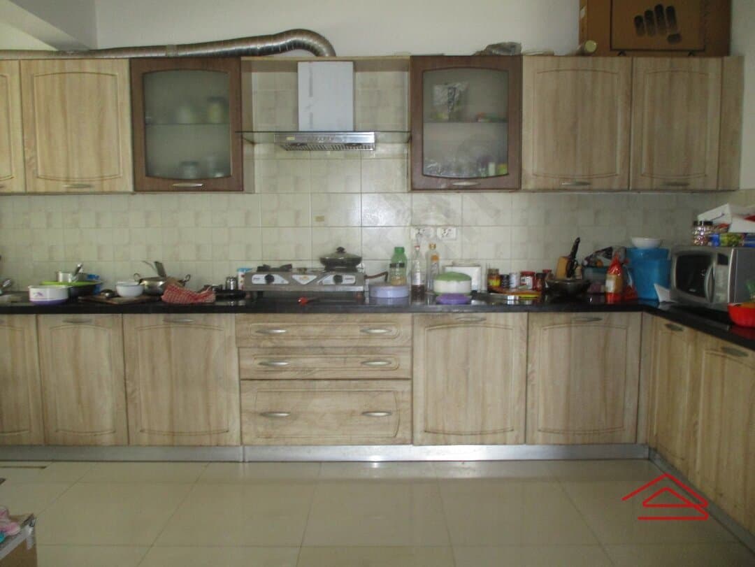 Kitchen 1