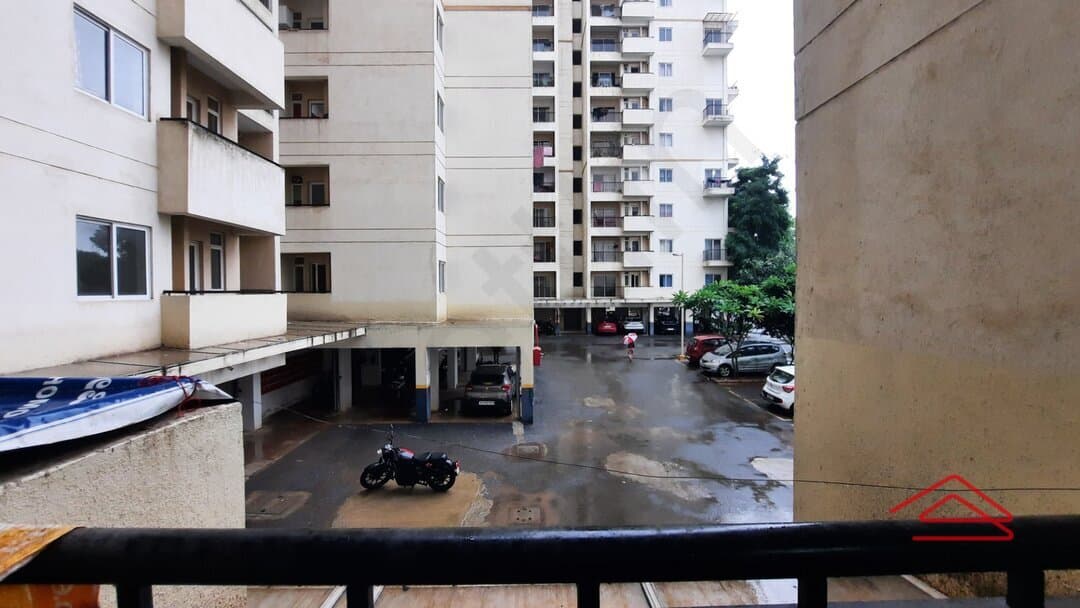 Balcony 2