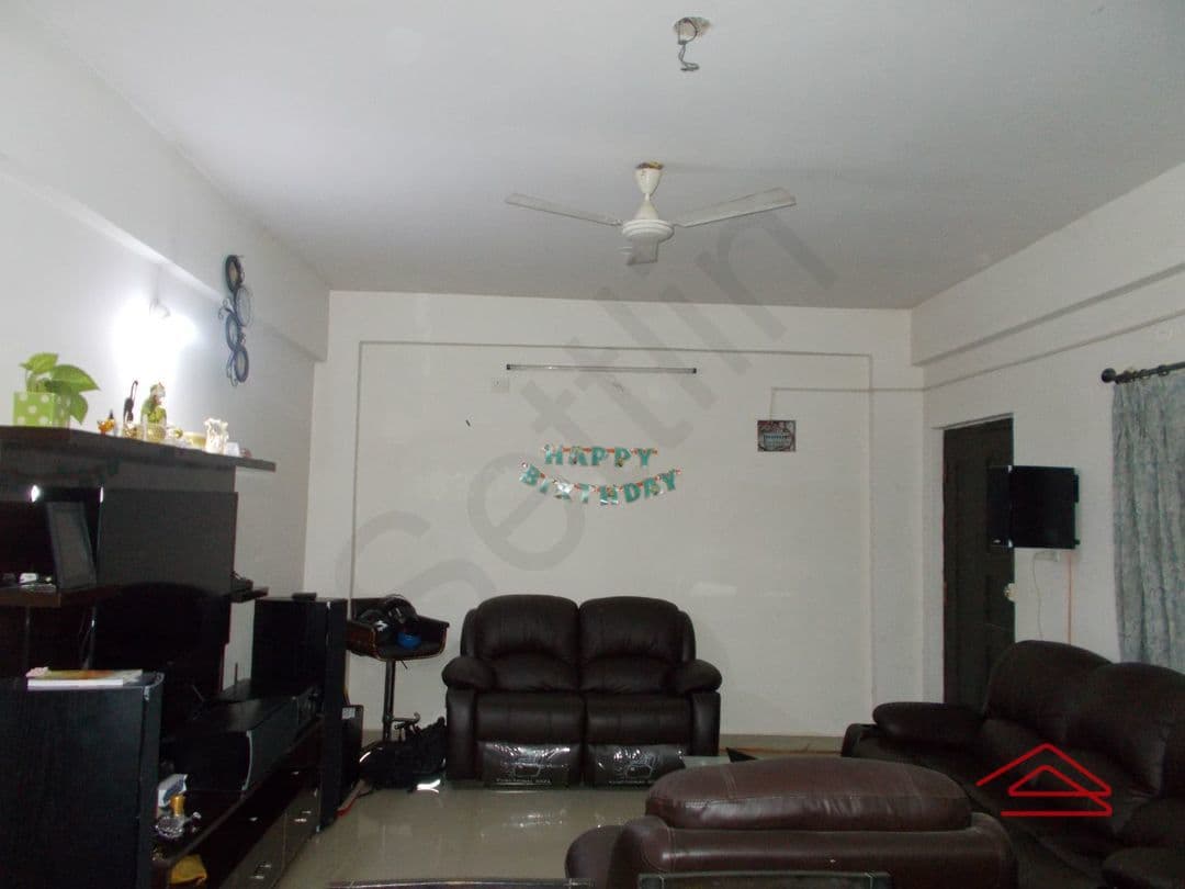 Hall 1