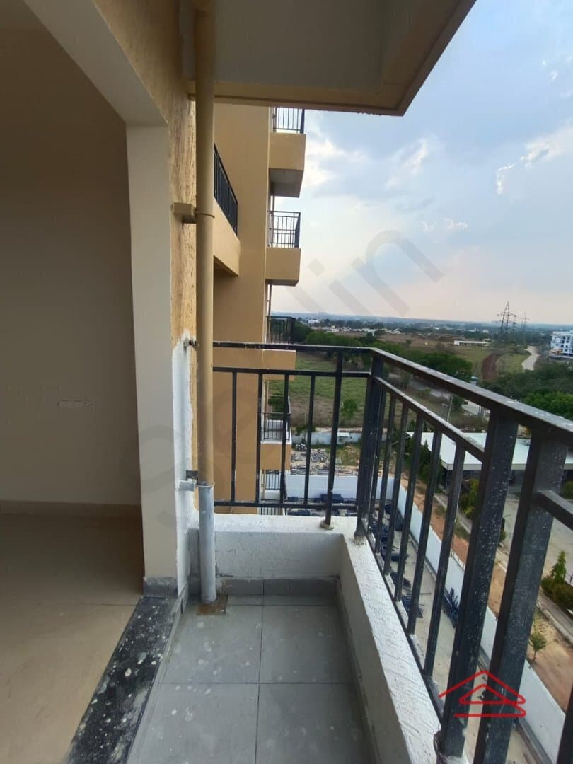 Balcony 2