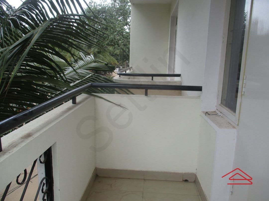 Balcony 3