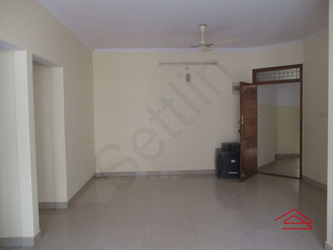 Hall 1