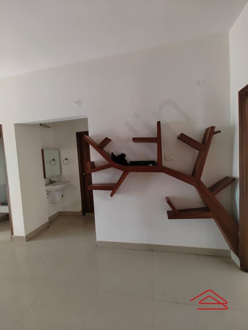 Hall 1