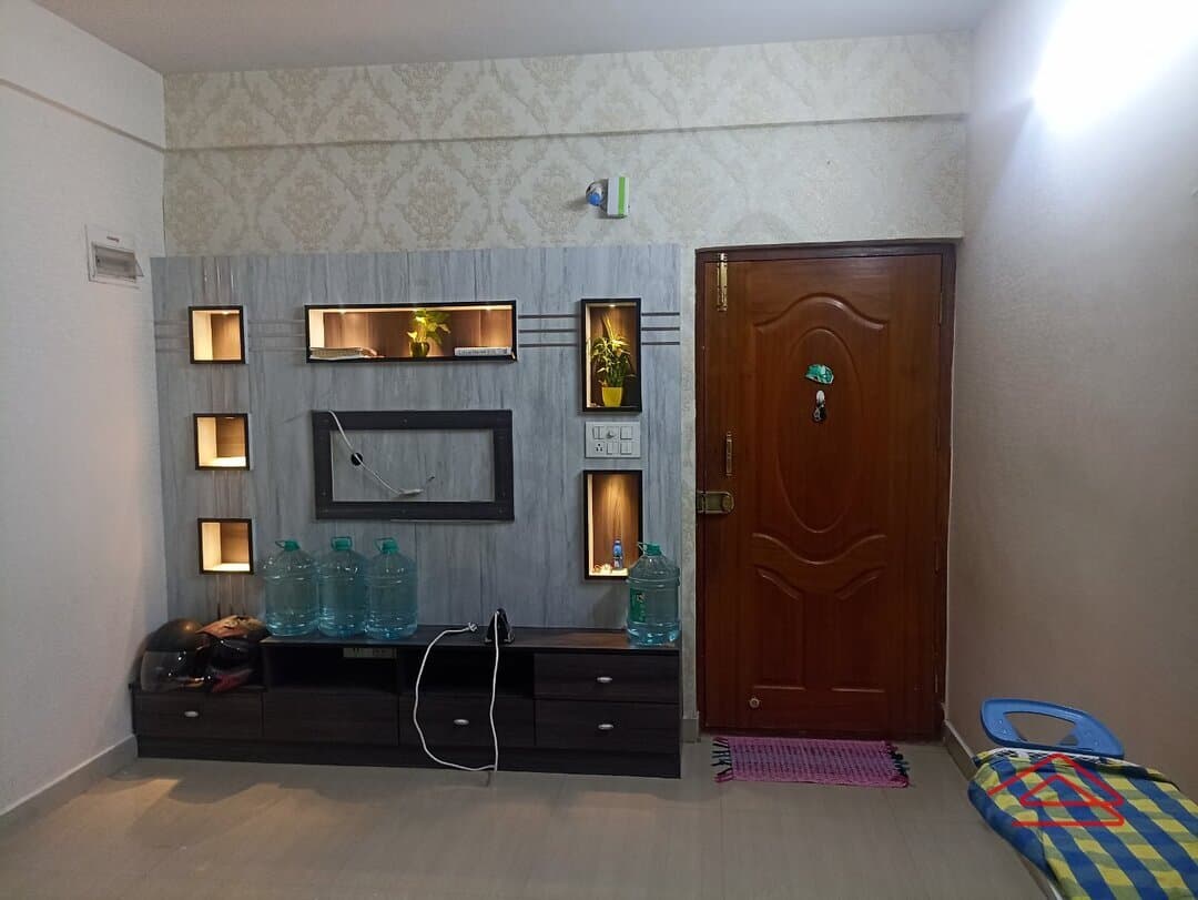 Hall 1