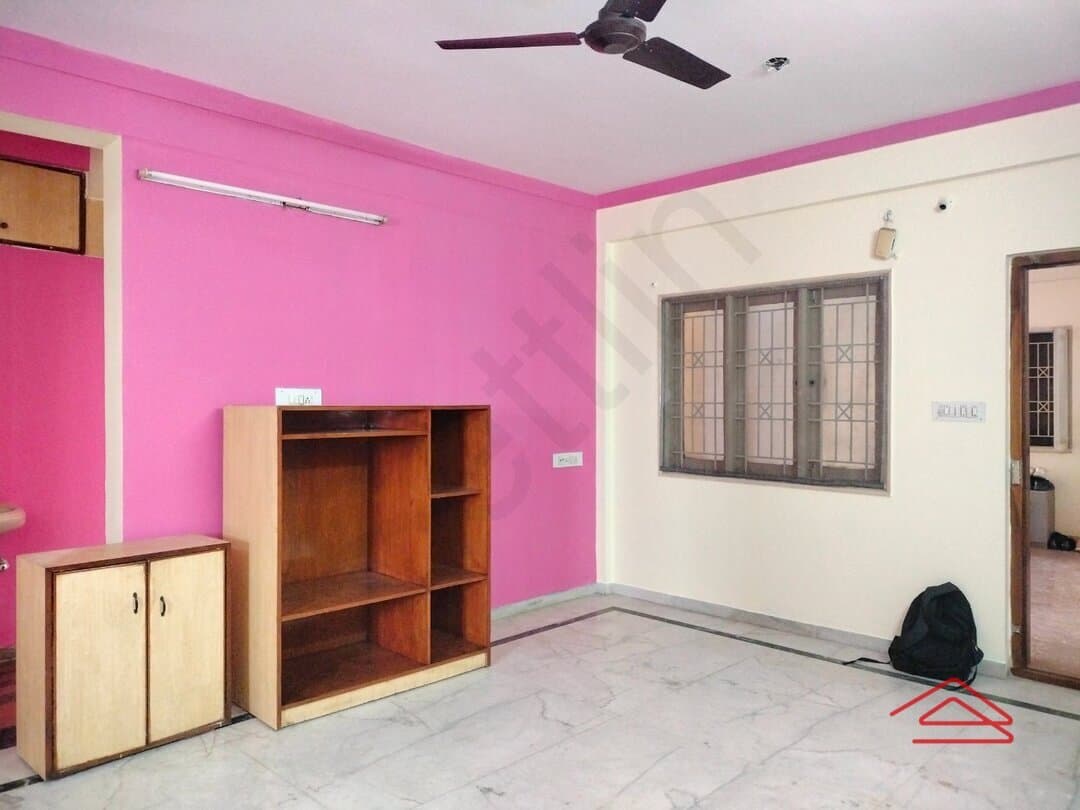 Hall 1