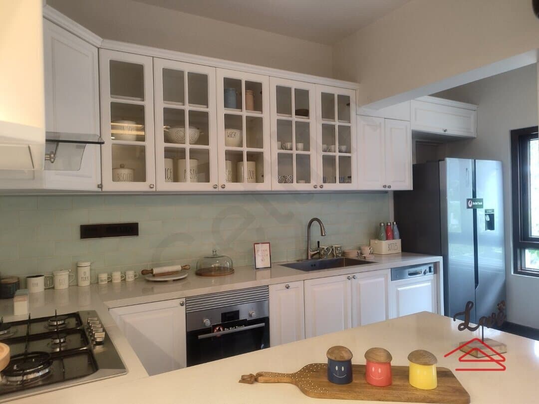 Kitchen 1