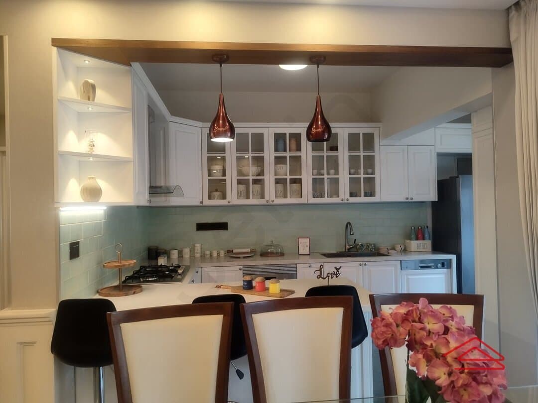 Kitchen 1