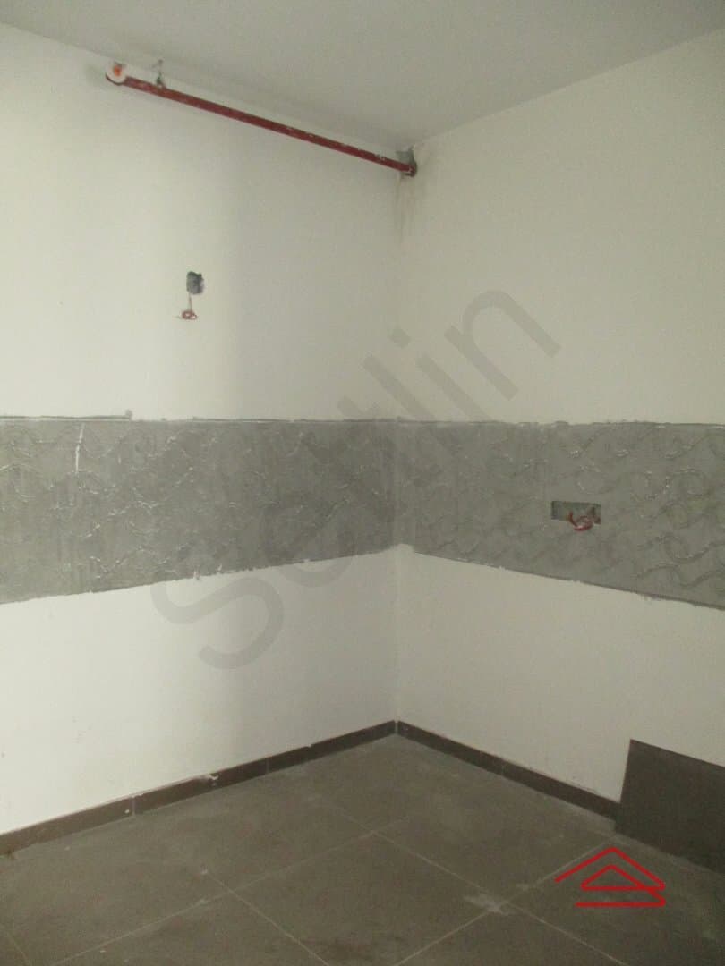 Kitchen 1