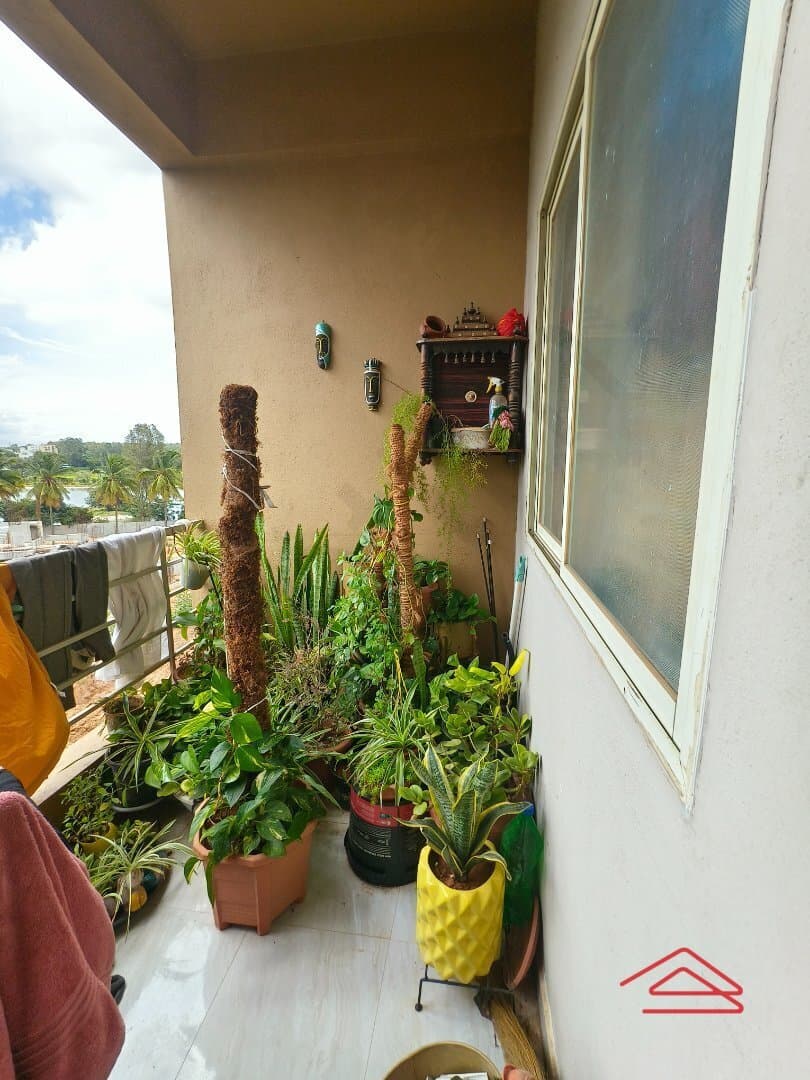 Balcony 2