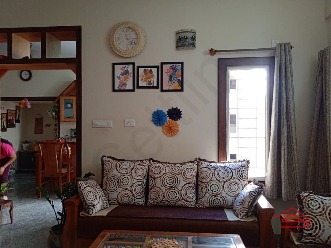 Hall 1