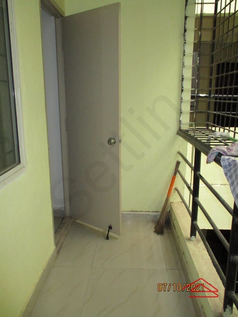 Balcony 1