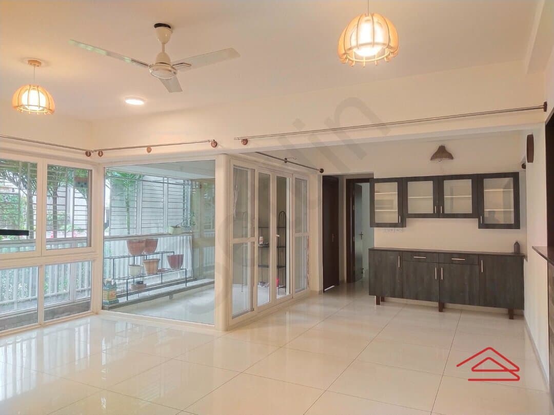 Hall 1