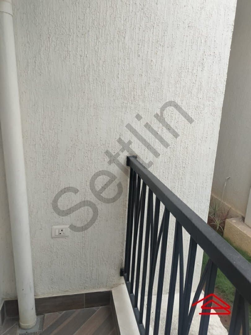 Balcony 1