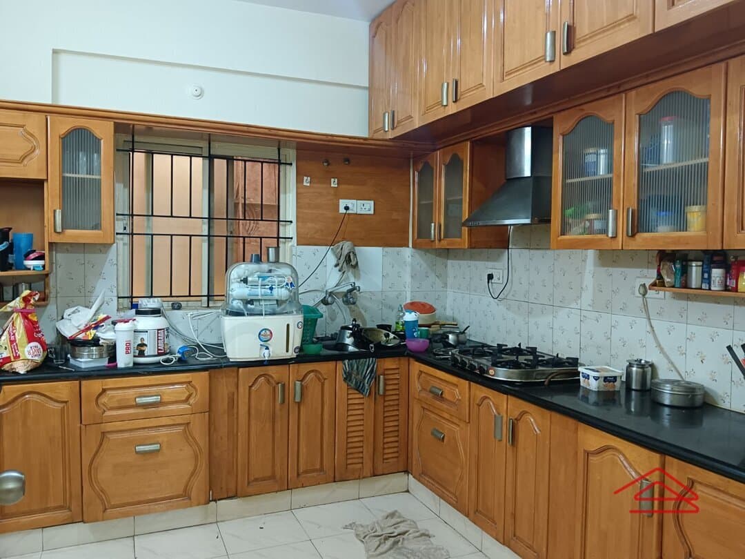 Kitchen 1