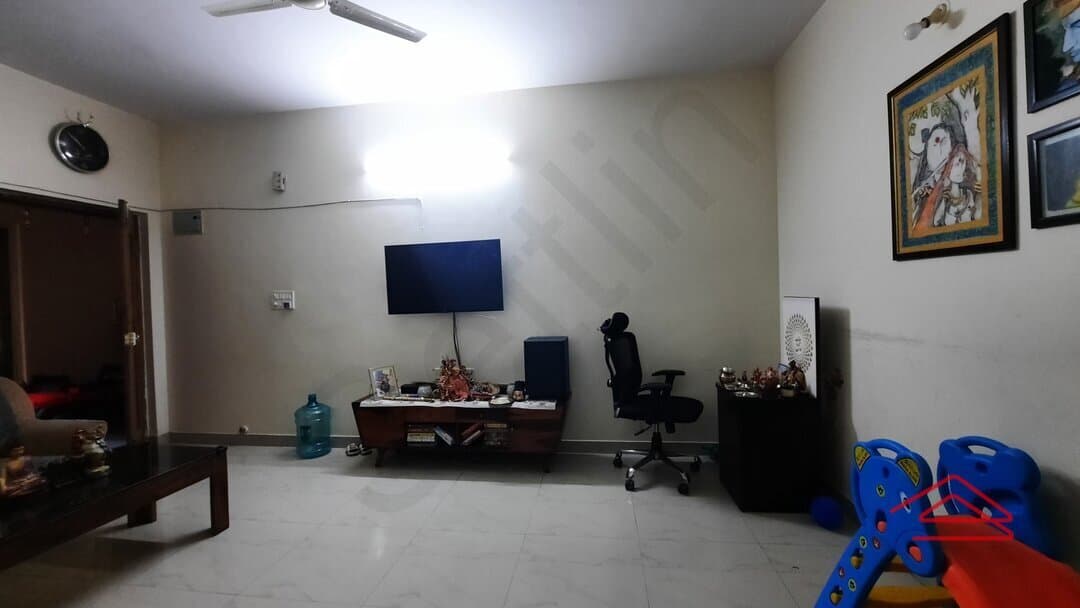 Hall 1