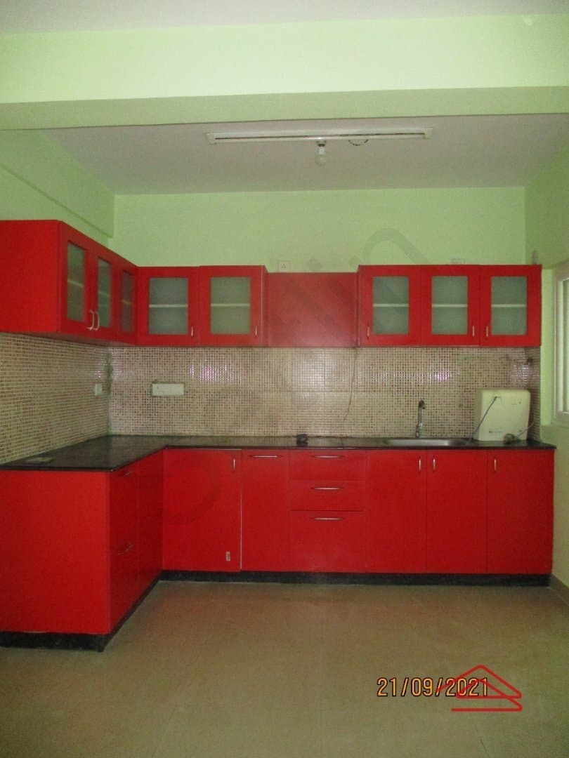 Kitchen 1